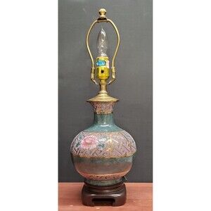 Vintage Chinoiserie Floral Urn Table Lamp
